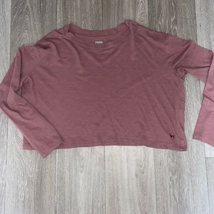 PINK VS along sleeve crop